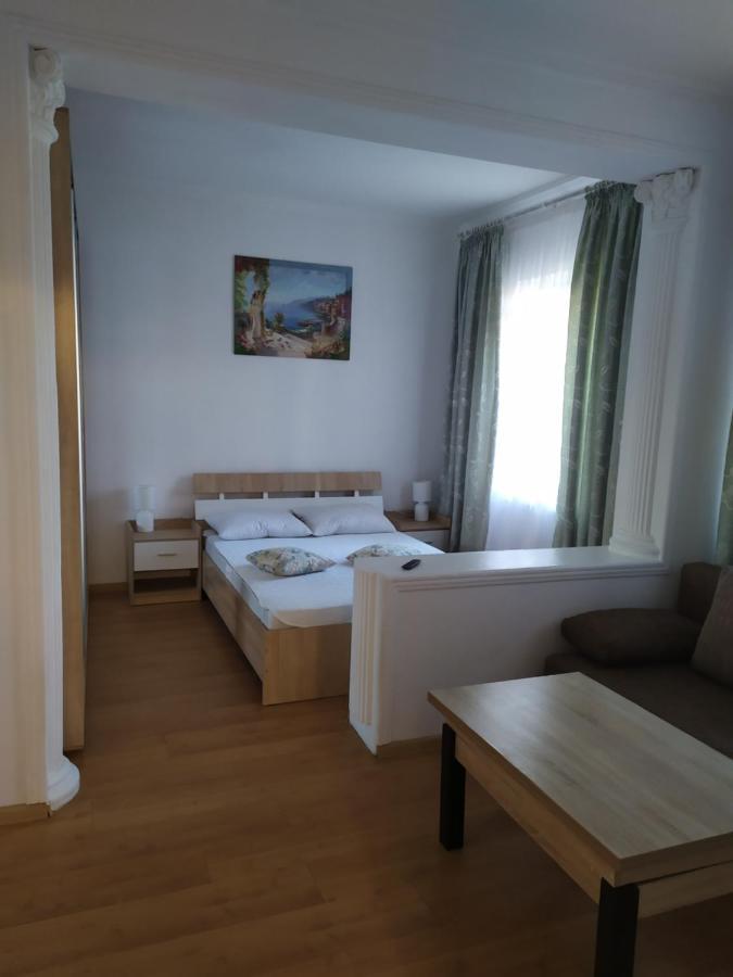 Loft House Aparthotel Οδησσός Εξωτερικό φωτογραφία